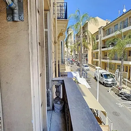 شقة Location T2 Entier. *
